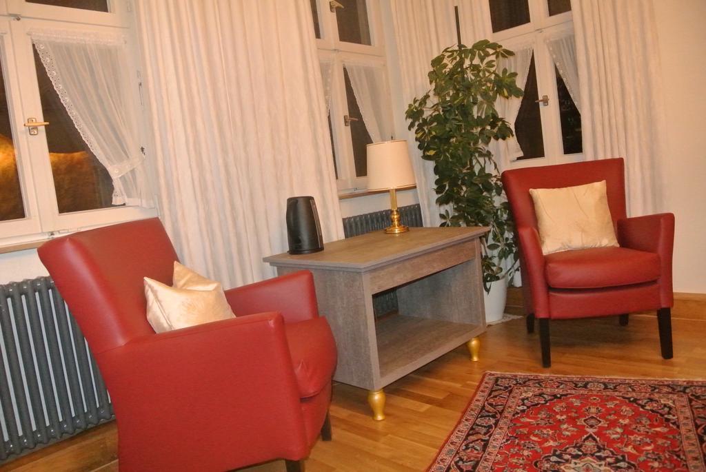 Hotel-Restaurant Goldenes Lamm Dinkelsbühl Kamer foto